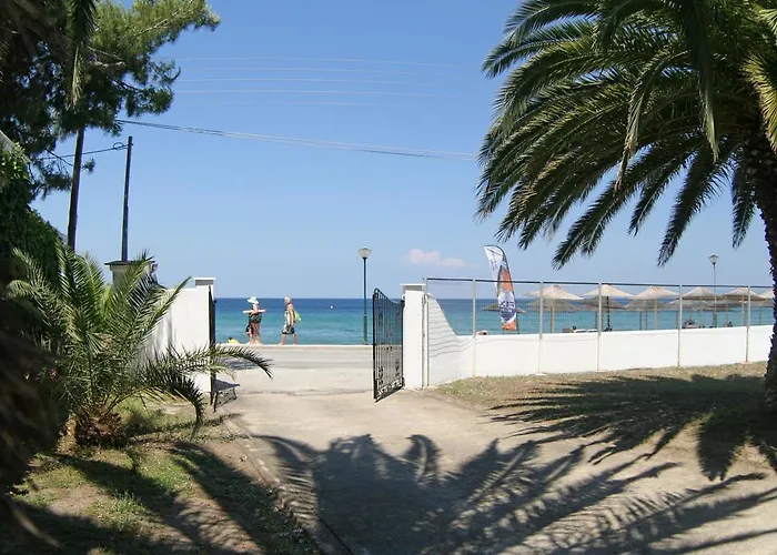 Paradiso Neos Marmaras